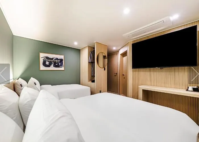 Brown Dot Hotel Busan